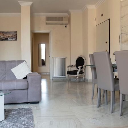 Tritone Apartment ローマ エクステリア 写真