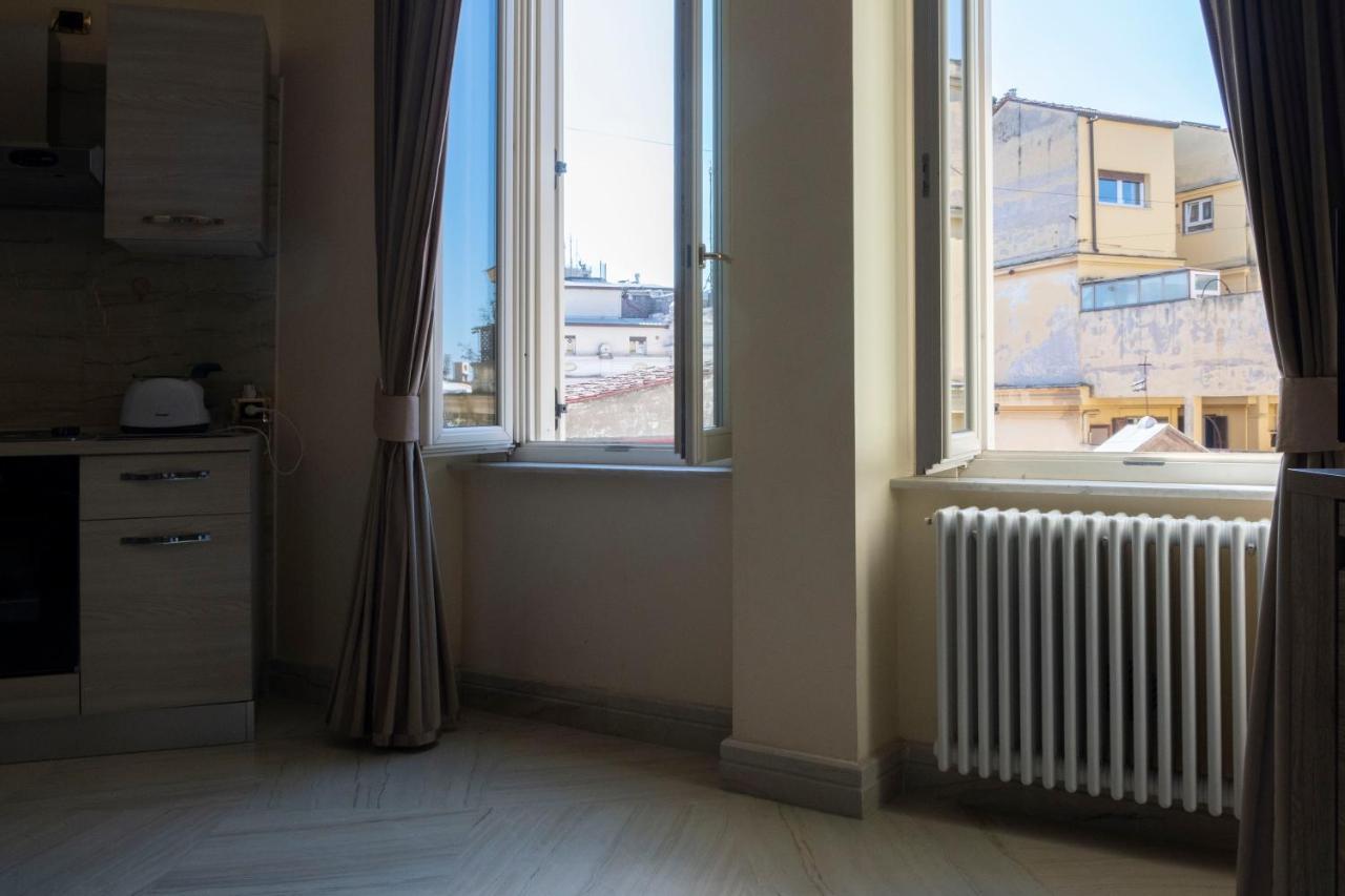 Tritone Apartment ローマ エクステリア 写真